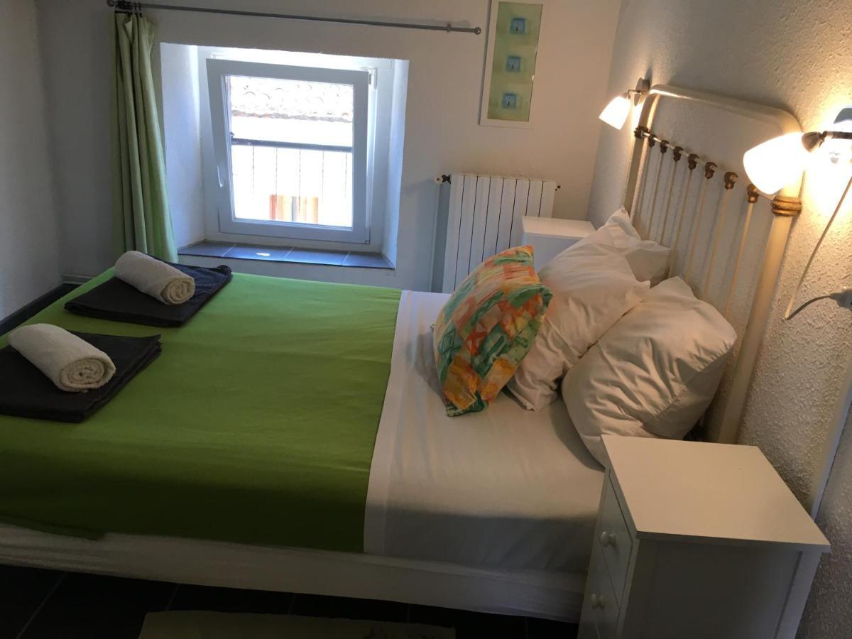 Hotel Axat Esterno foto